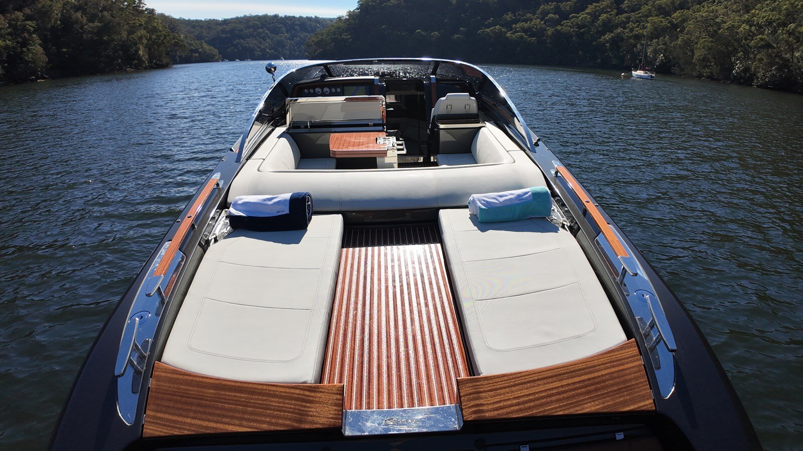 2019-riva-39-ef53e4