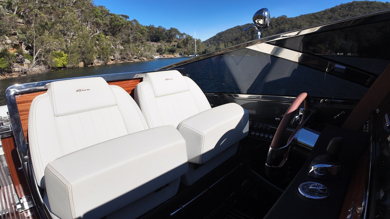 2019-riva-39-ef53e4