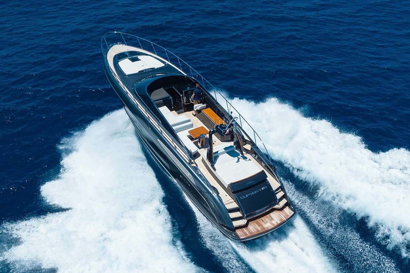 2019-riva-56-8-4558b0