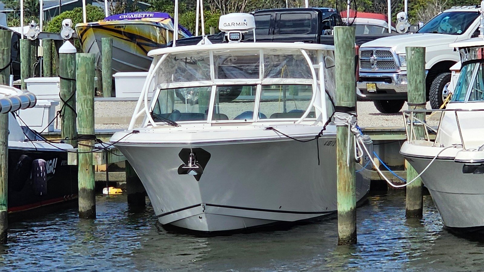 2019-sailfish-32-72d195