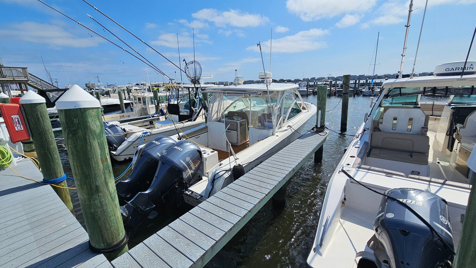 2019-sailfish-32-72d195