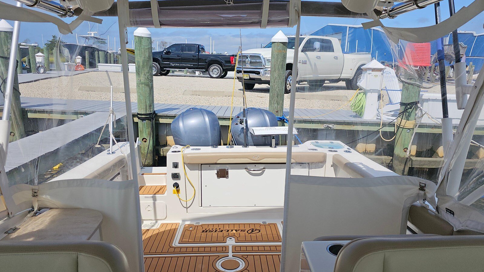 2019-sailfish-32-72d195