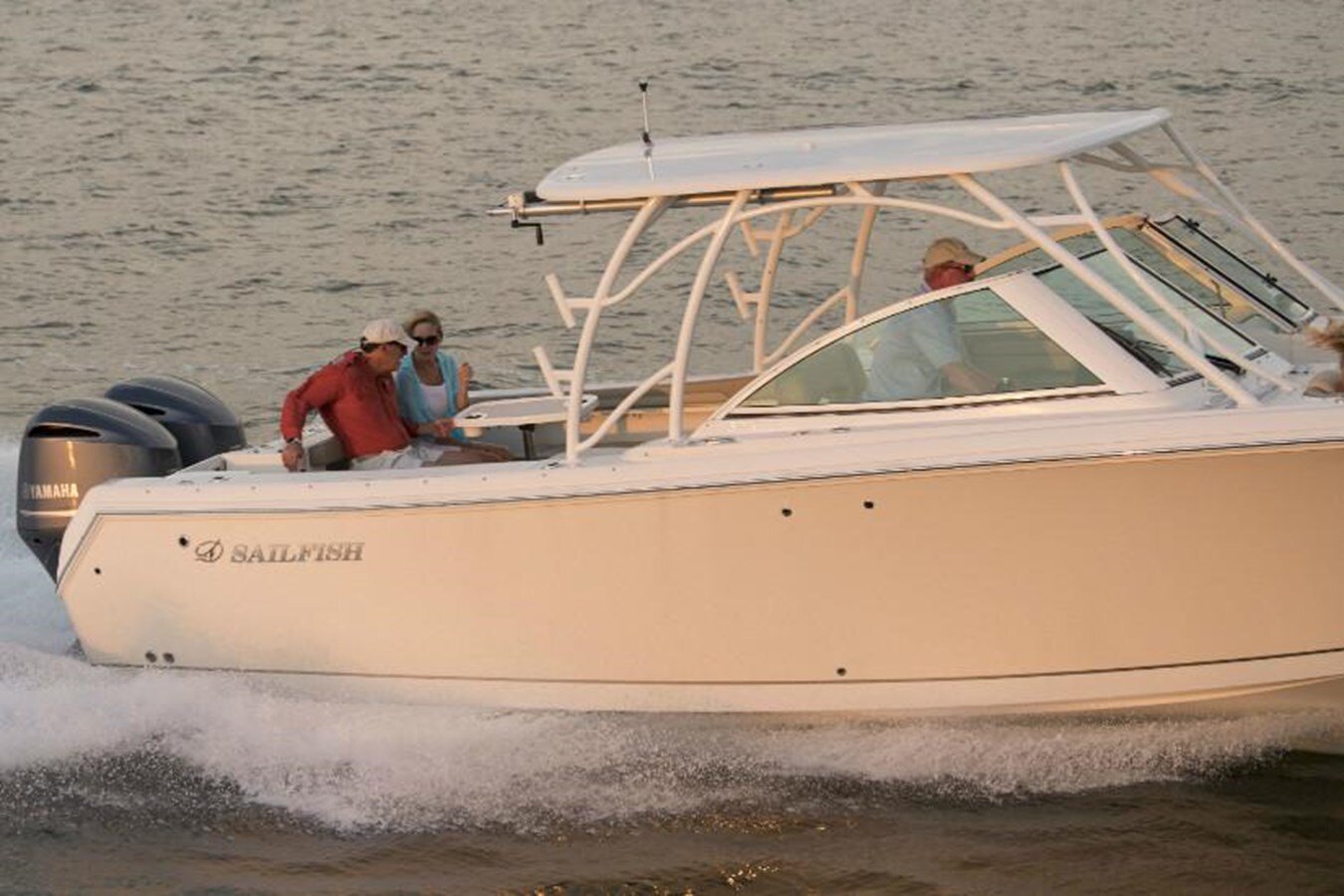 2019-sailfish-32-72d195