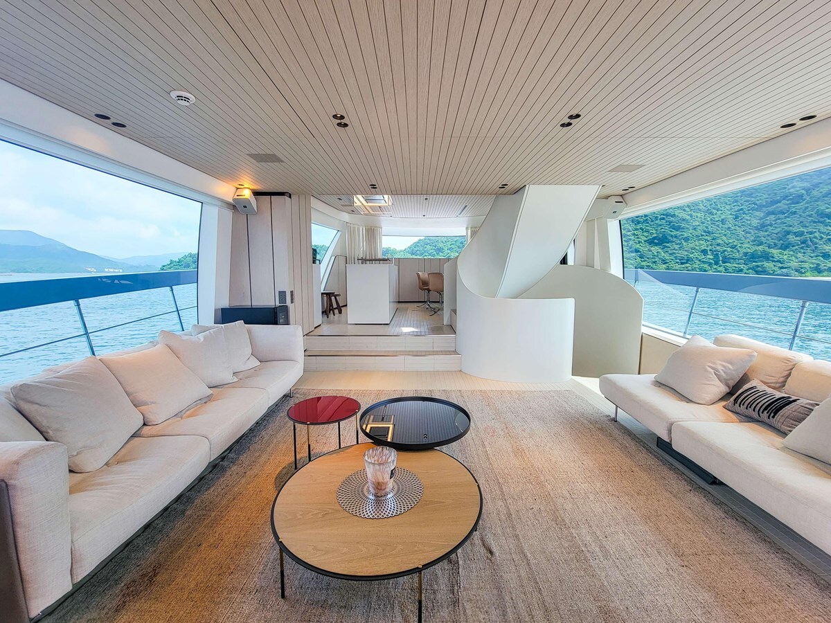 2019-sanlorenzo-77-11-e20f27