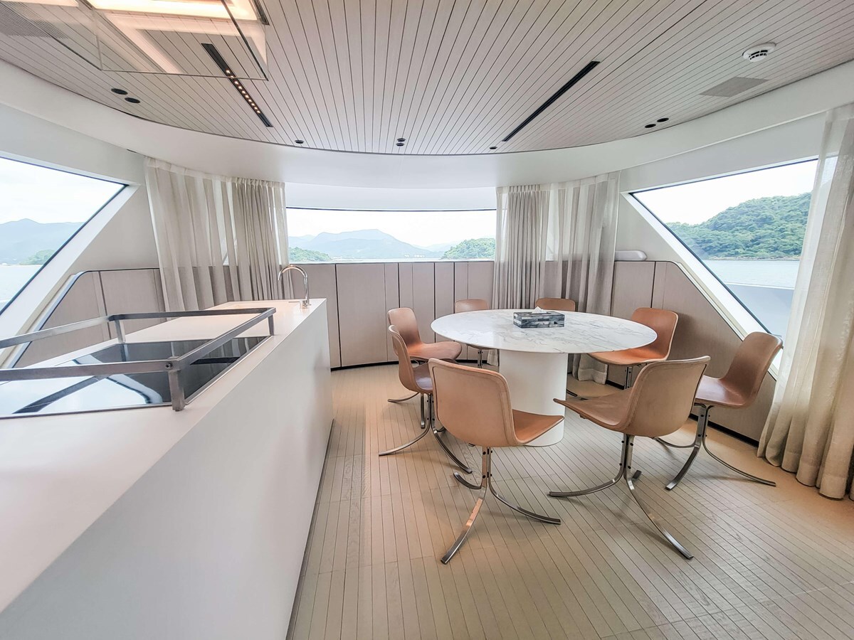 2019-sanlorenzo-77-11-e20f27