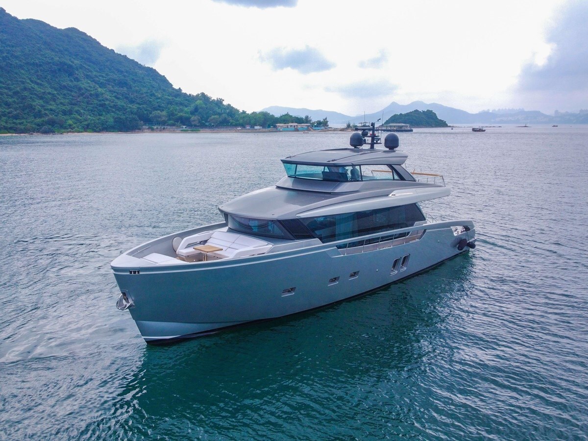 2019-sanlorenzo-77-11-e20f27