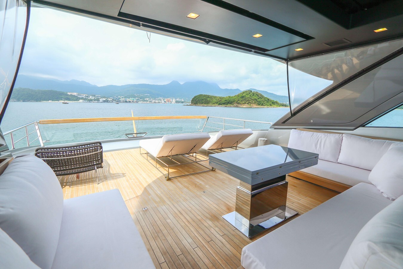 2019-sanlorenzo-77-11-e20f27