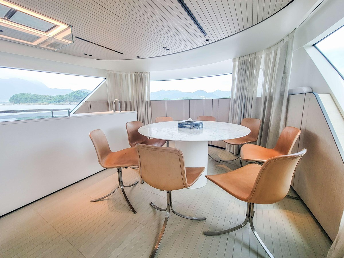 2019-sanlorenzo-77-11-e20f27