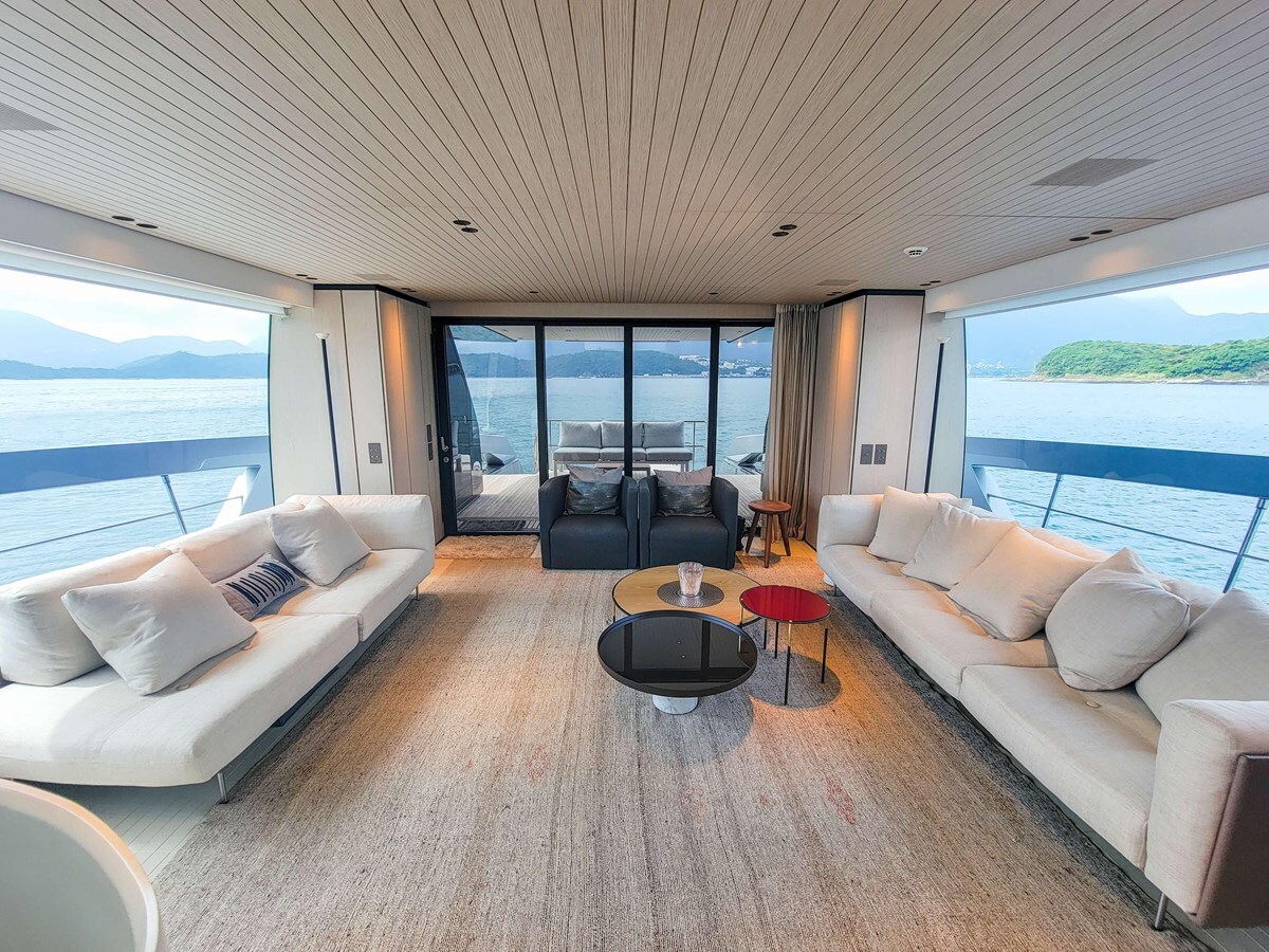 2019-sanlorenzo-77-11-e20f27