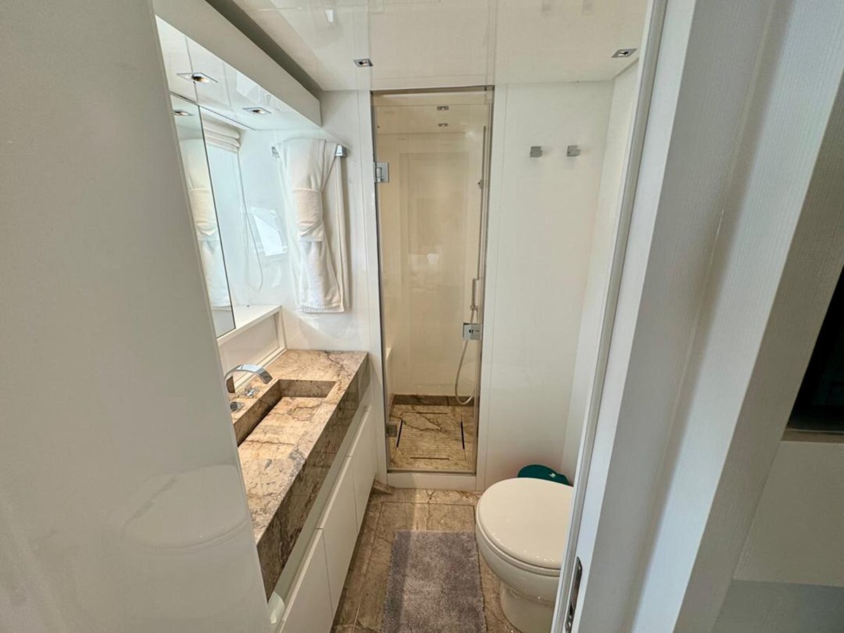 2019-sanlorenzo-87-10-cb372c