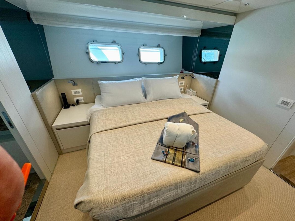 2019-sanlorenzo-87-10-cb372c