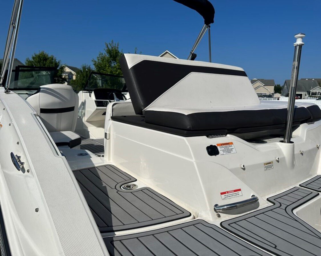 2019-sea-ray-21-ad5254