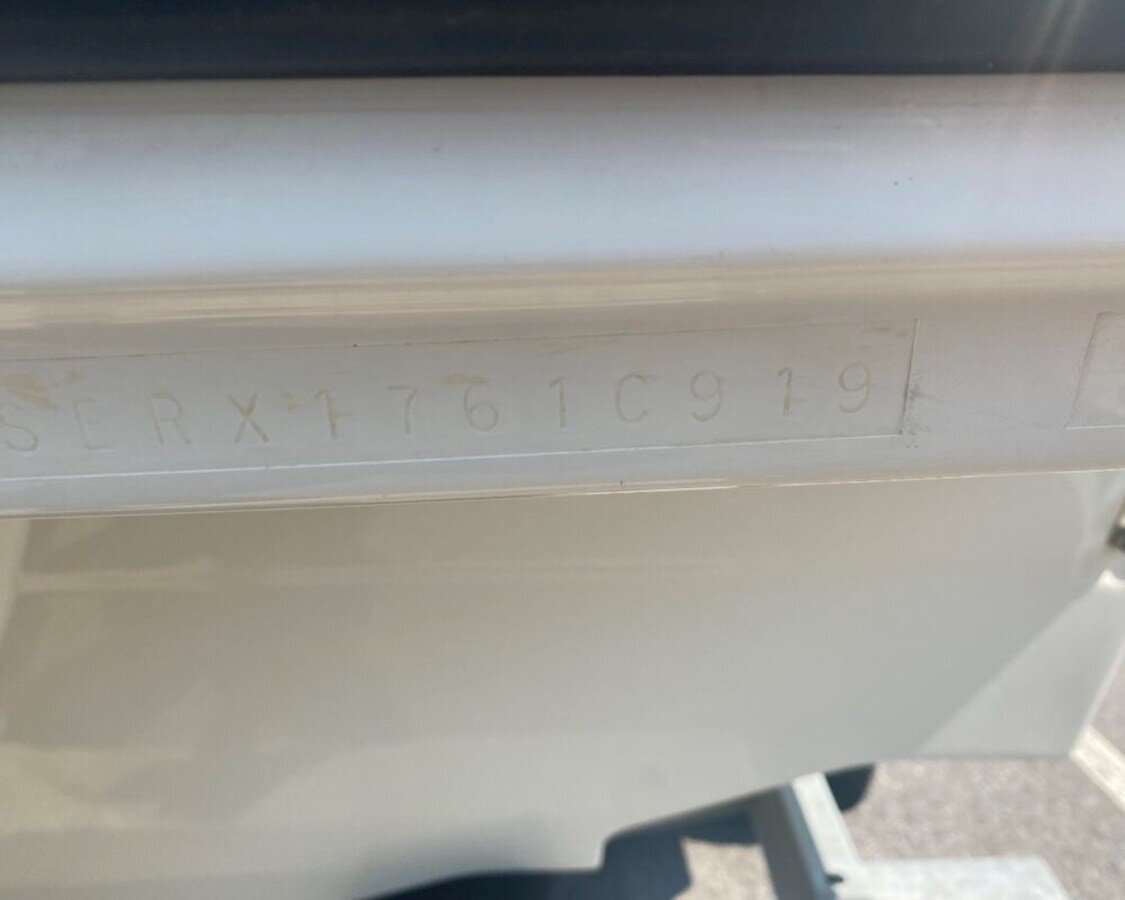 2019-sea-ray-21-ad5254