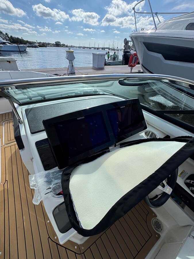 2019-sea-ray-33-f93ccd