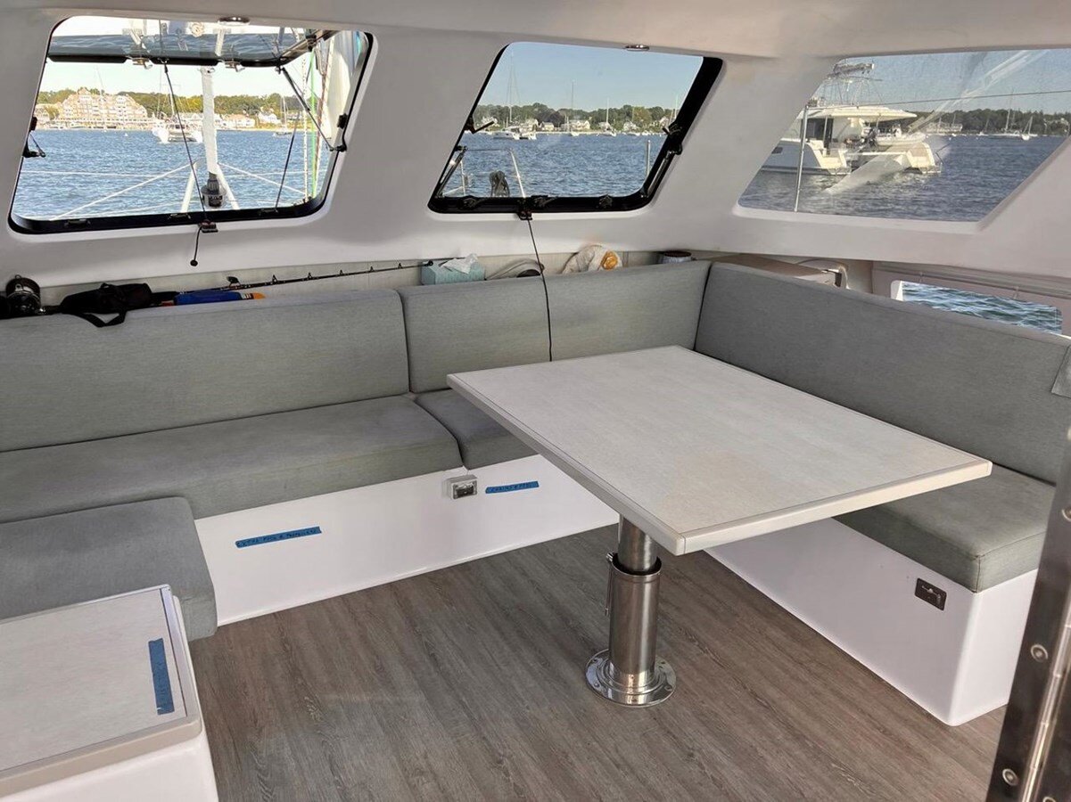 2019-seawind-catamarans-38-e0b20e