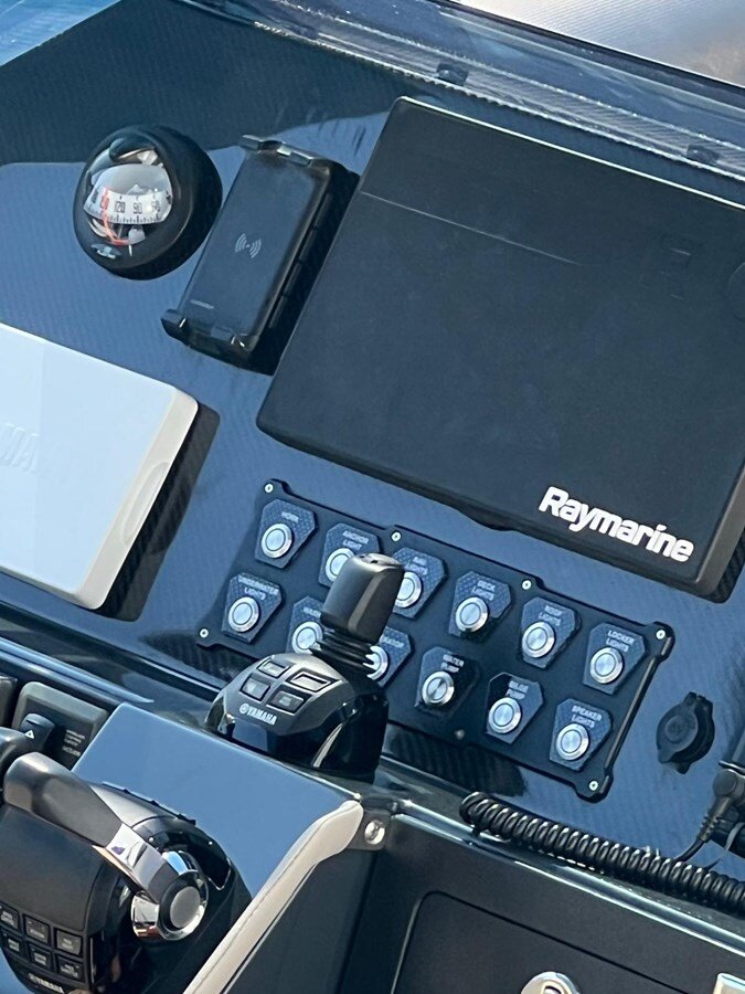 2019-skipper-32-8-ae403e