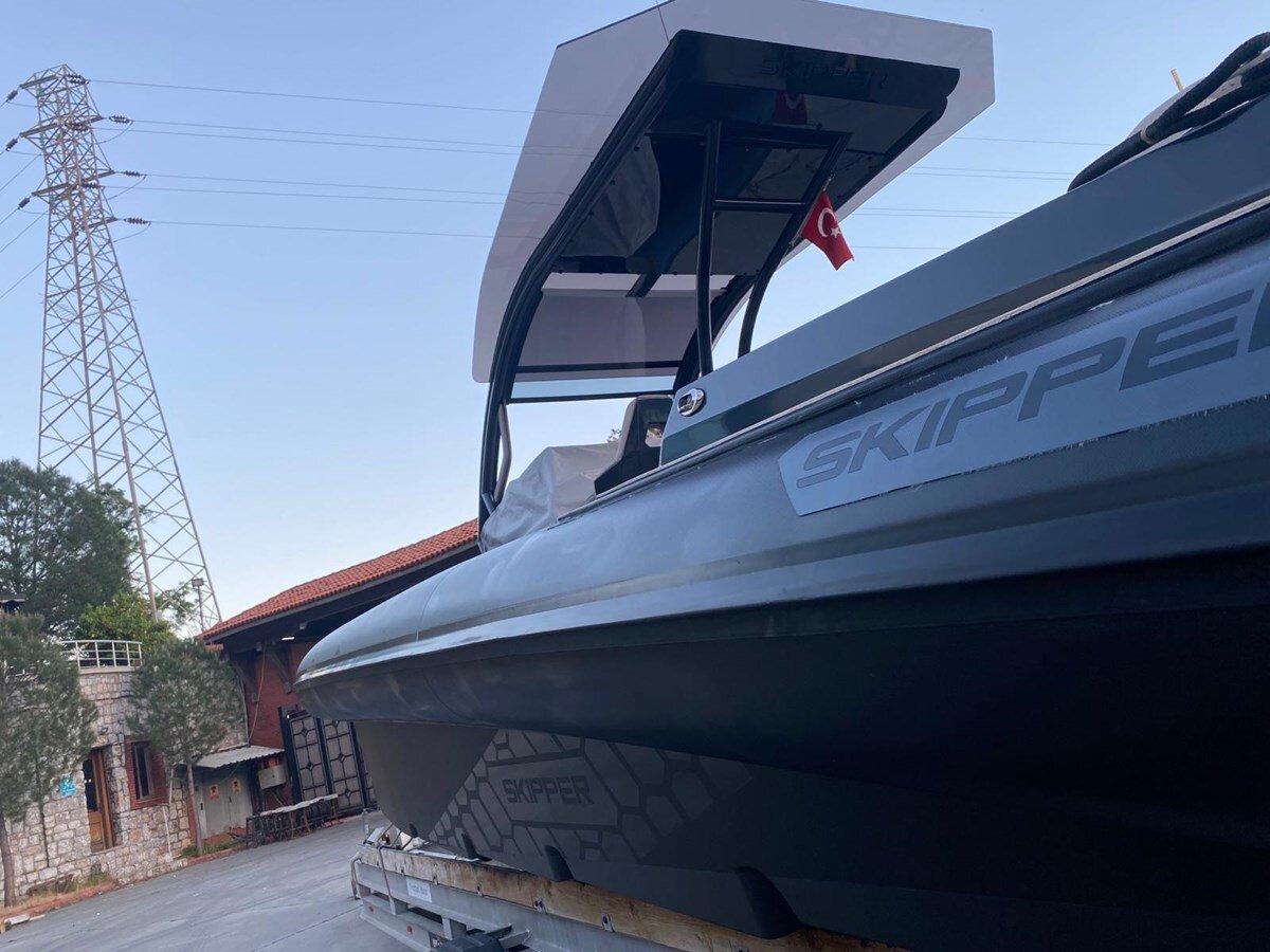 2019-skipper-32-8-ae403e