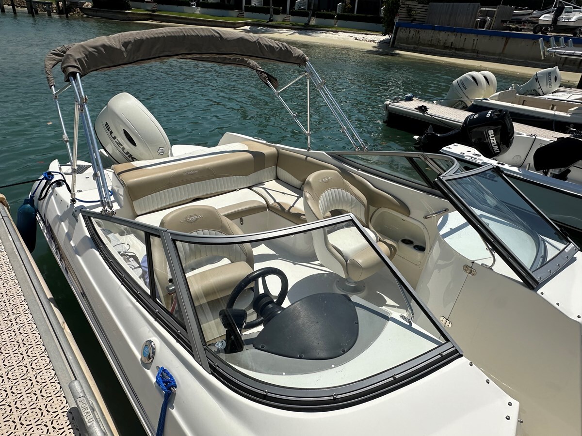 2019-stingray-23-8-749c45