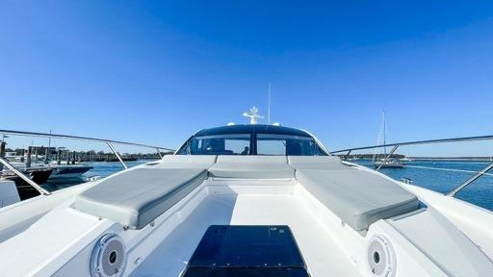 2019-sunseeker-54-11-f5c523