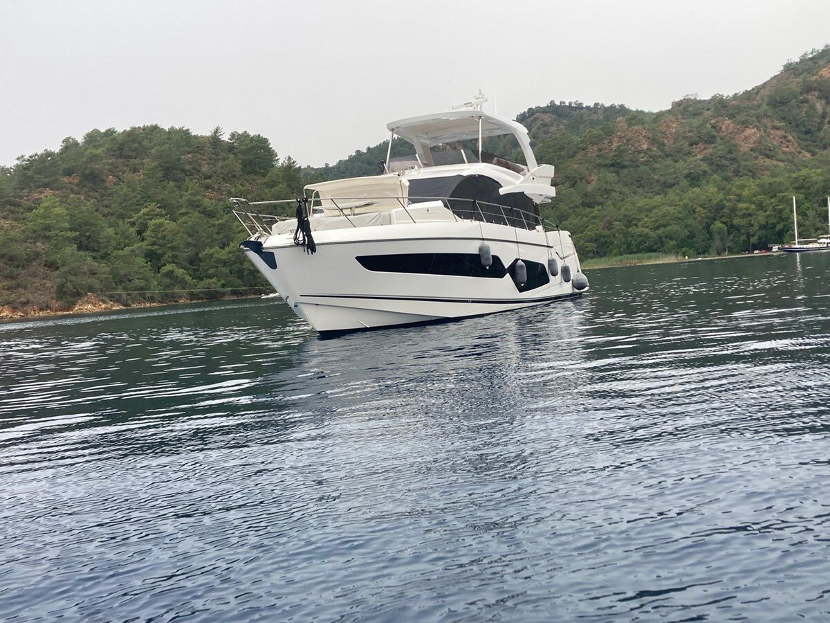 2019-sunseeker-66-cda73c