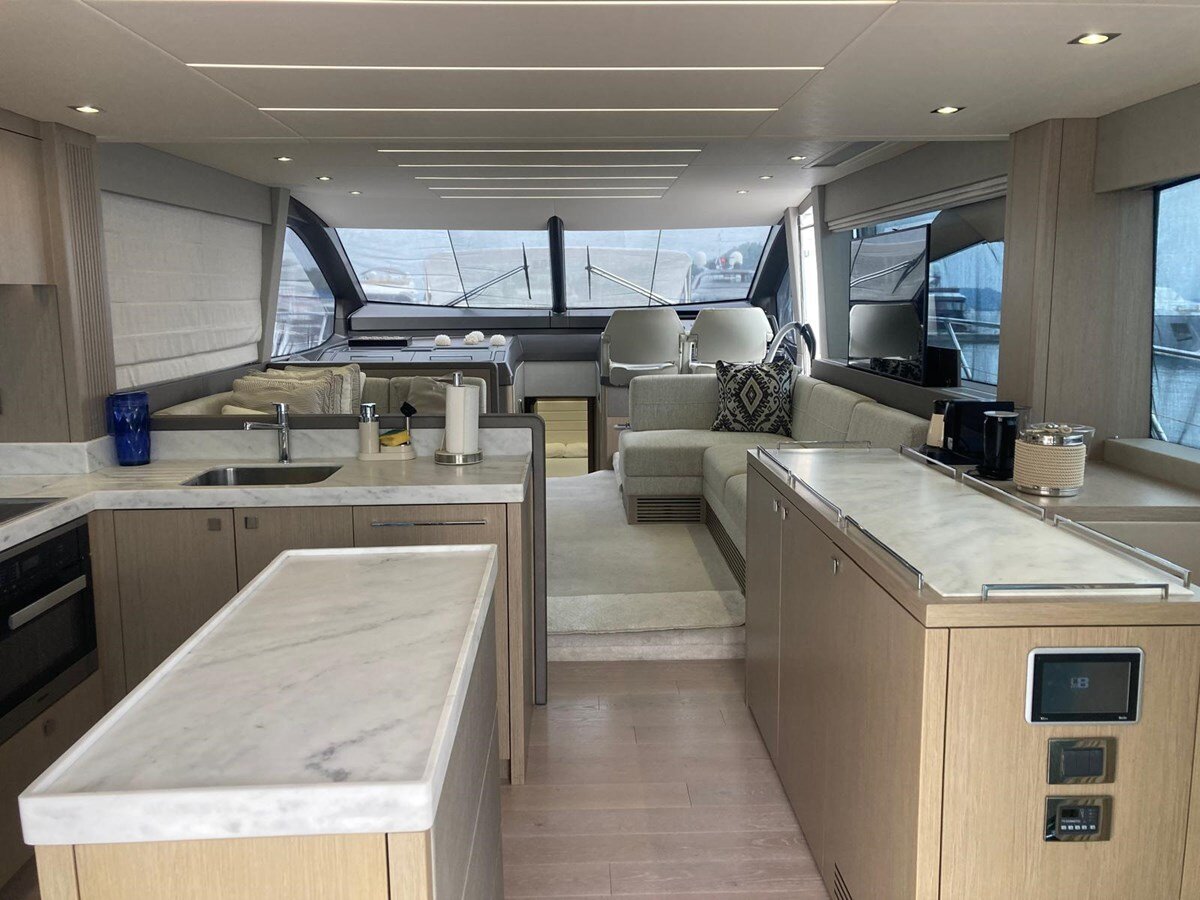 2019-sunseeker-66-cda73c