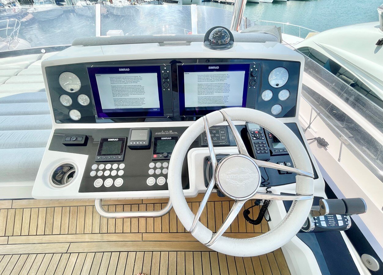 2019-sunseeker-68-3-c531bf