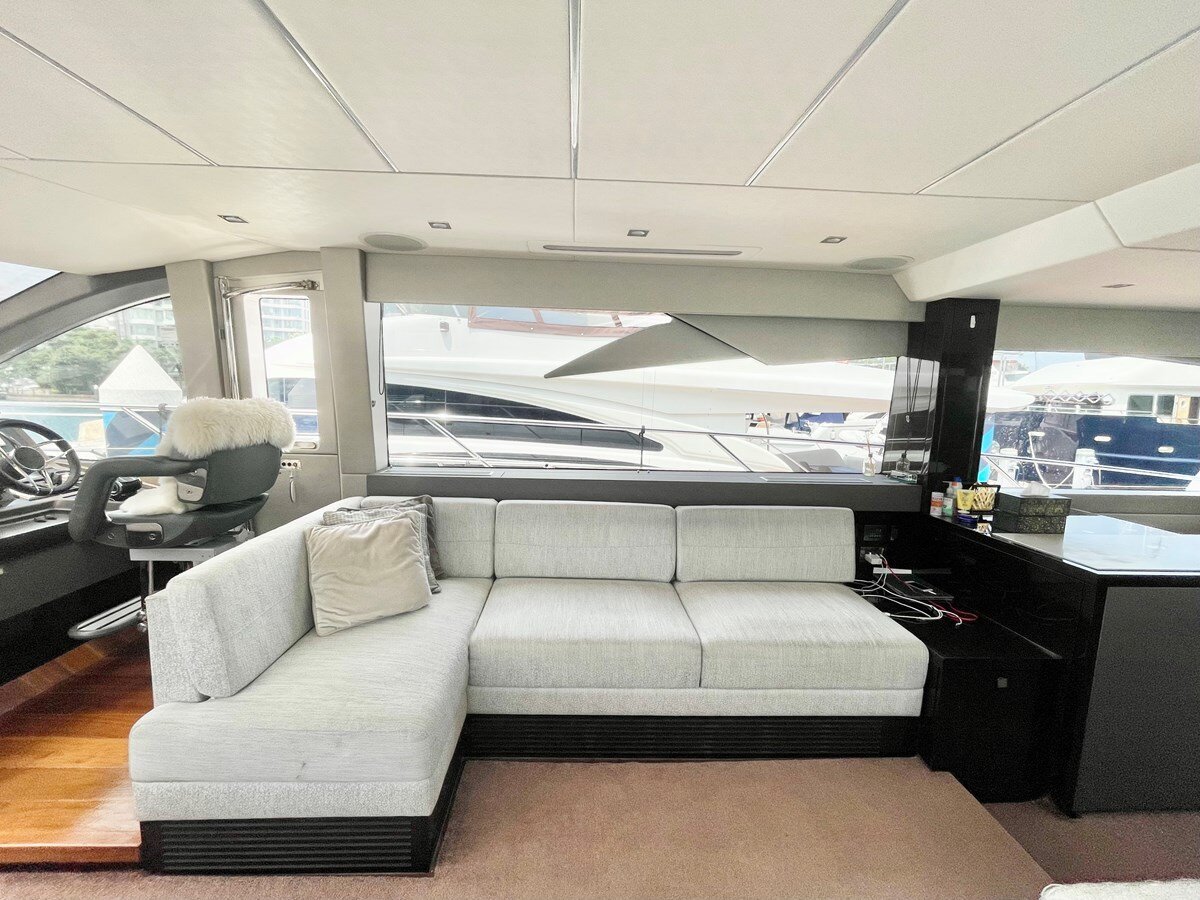 2019-sunseeker-68-3-c531bf