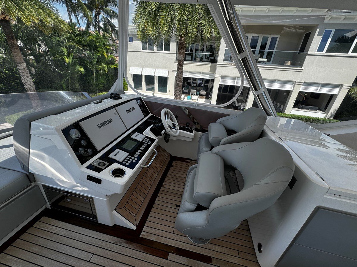 2019-sunseeker-76-d9e1bb