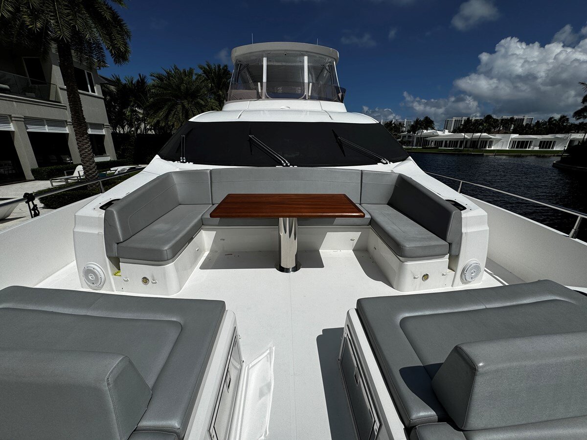 2019-sunseeker-76-d9e1bb