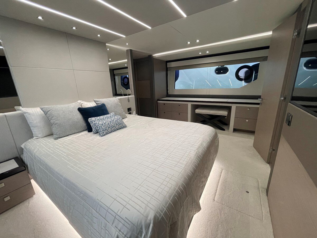 2019-sunseeker-77-5-53047d