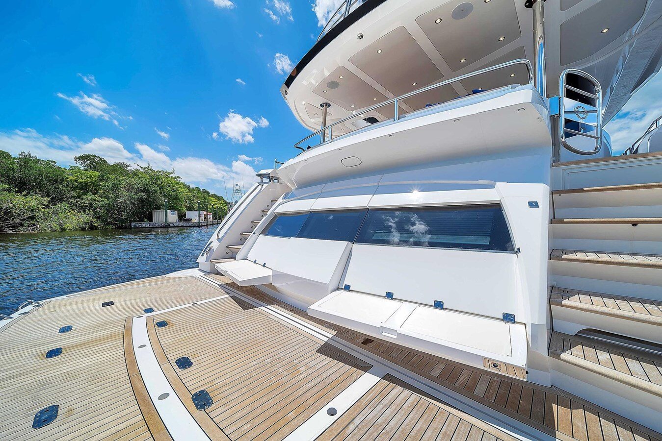 2019-sunseeker-86-9c5f27