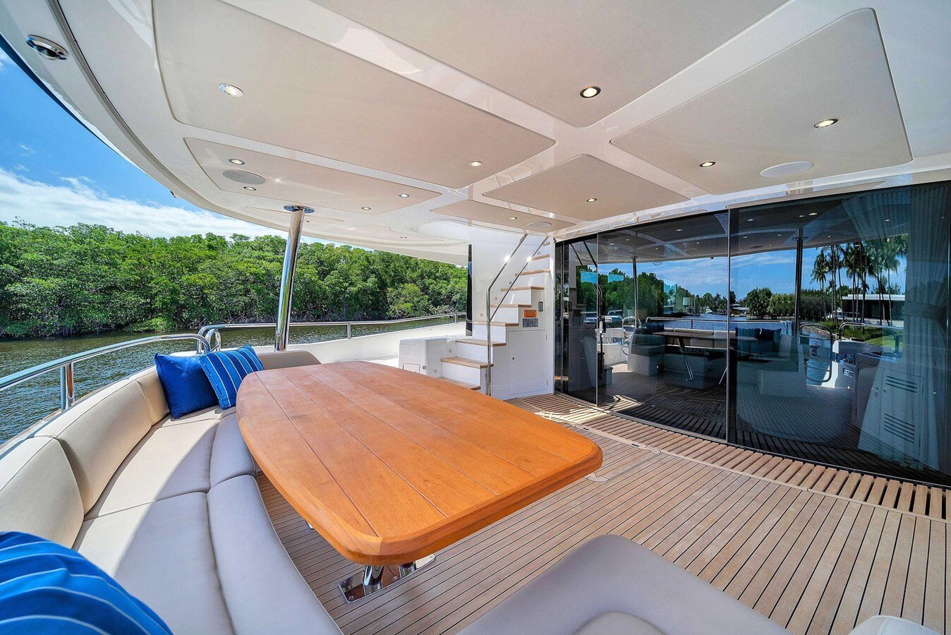 2019-sunseeker-86-9c5f27