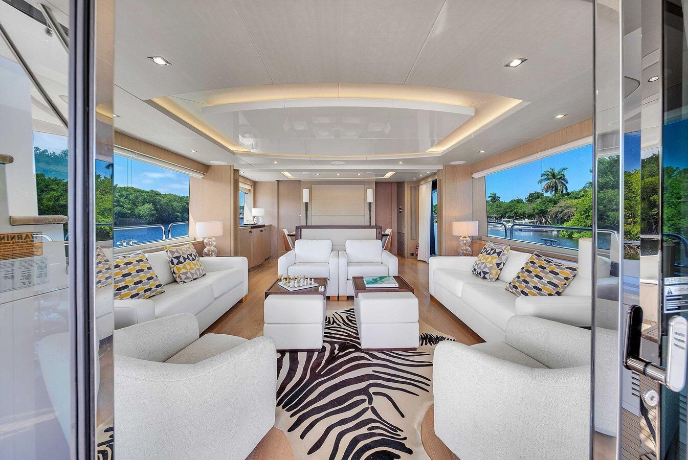 2019-sunseeker-86-9c5f27