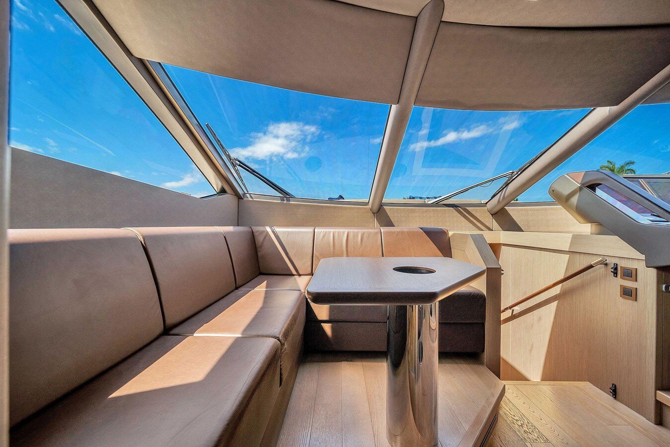 2019-sunseeker-86-9c5f27