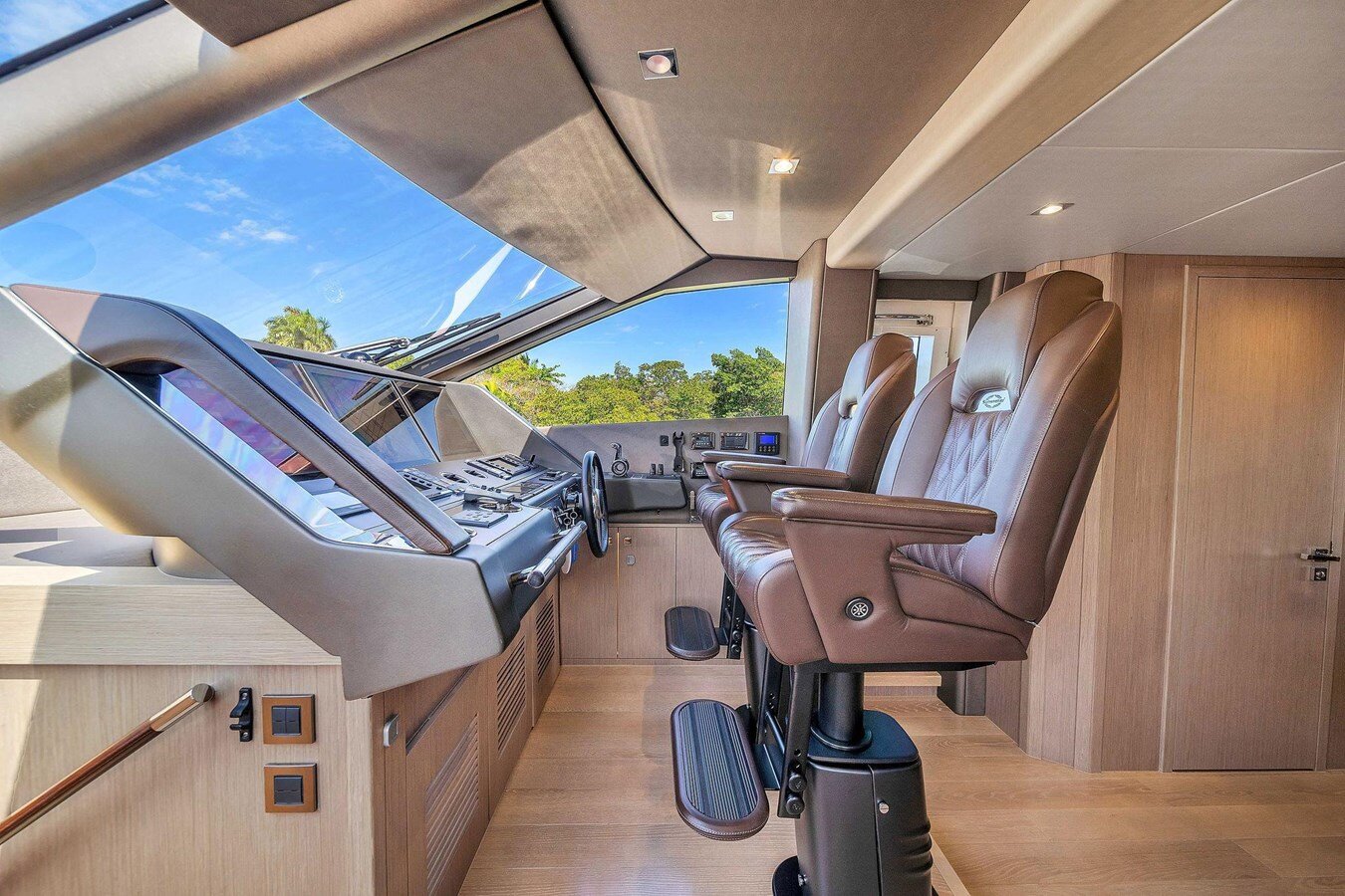 2019-sunseeker-86-9c5f27