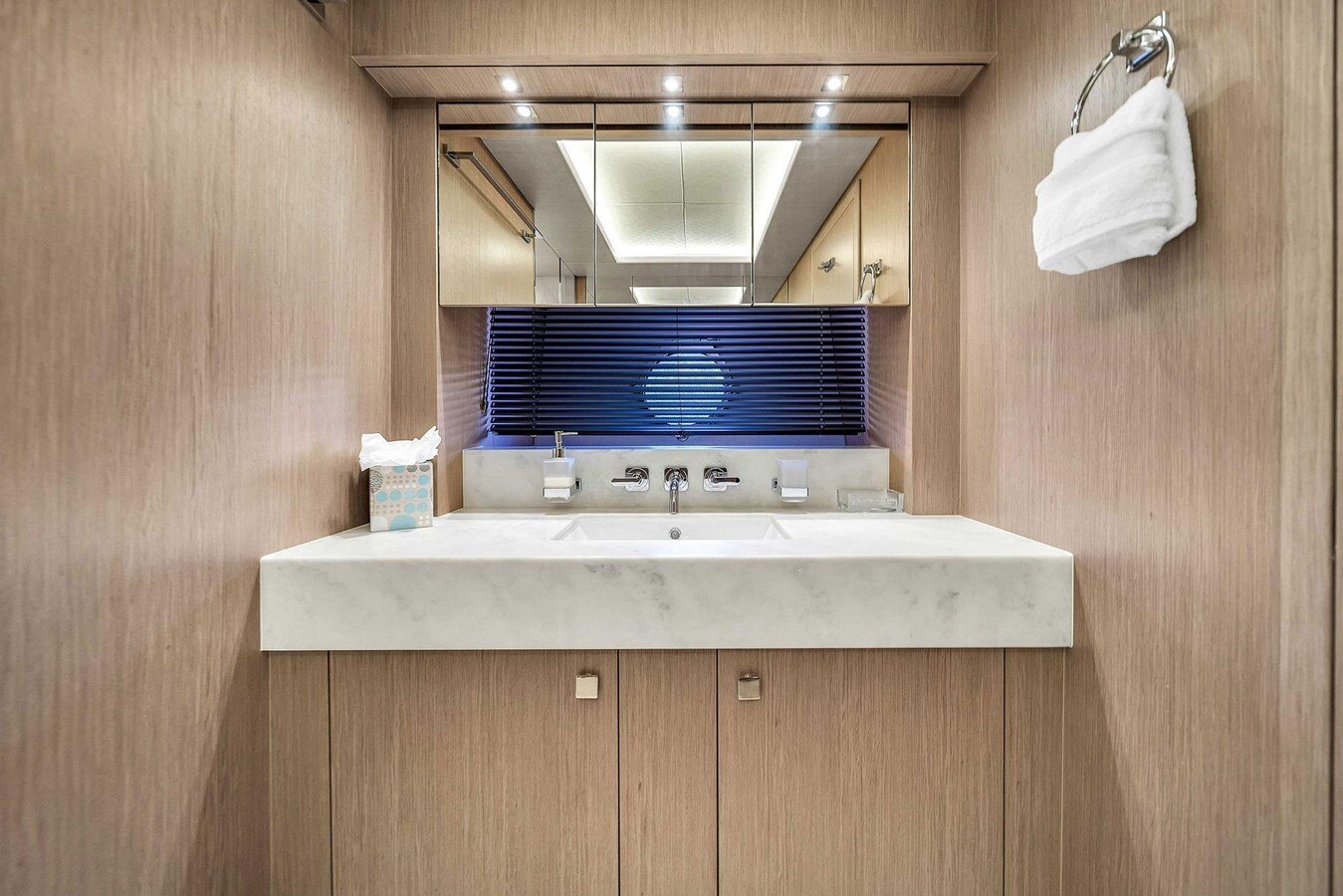 2019-sunseeker-86-9c5f27