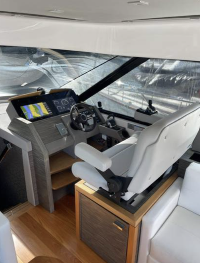 2019-tiara-yachts-54-6-b06d14