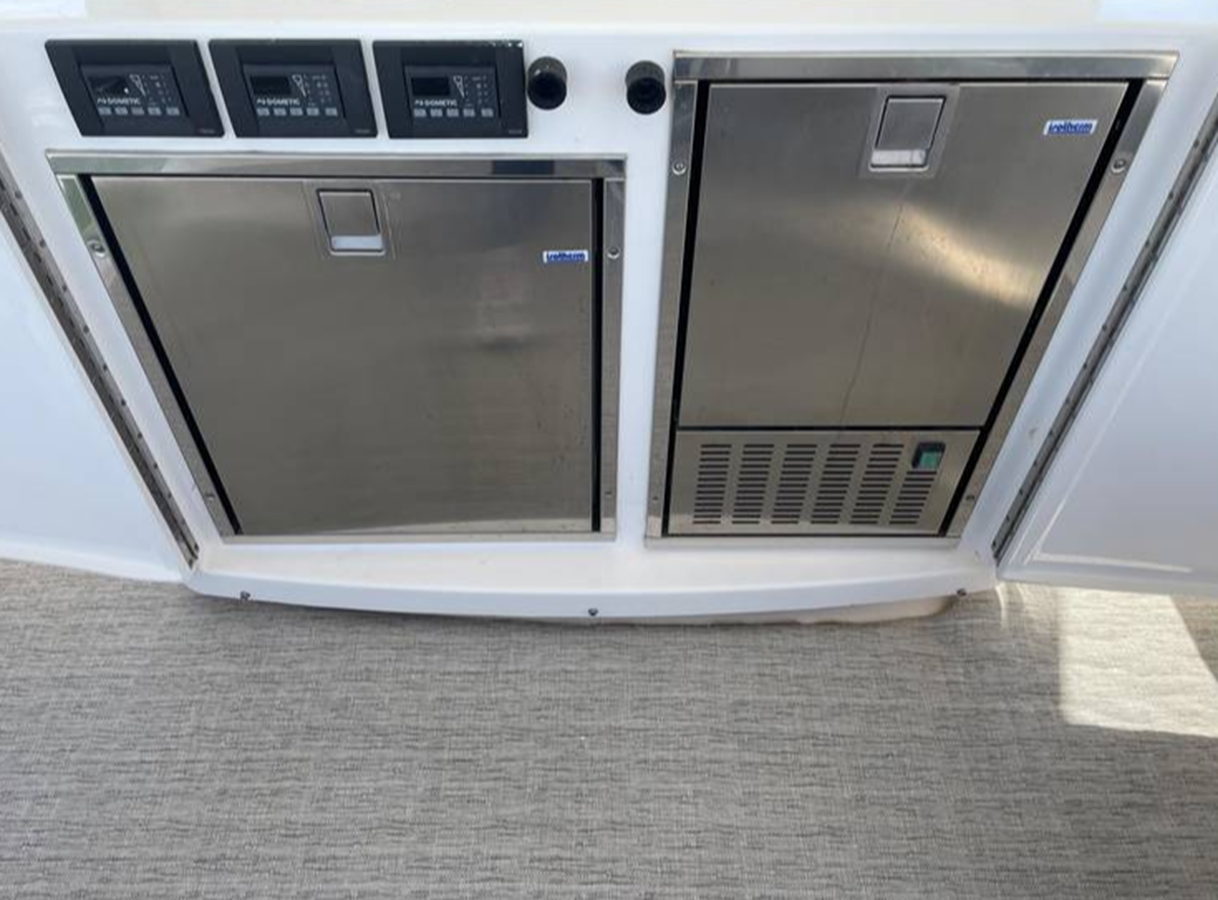 2019-tiara-yachts-54-6-b06d14