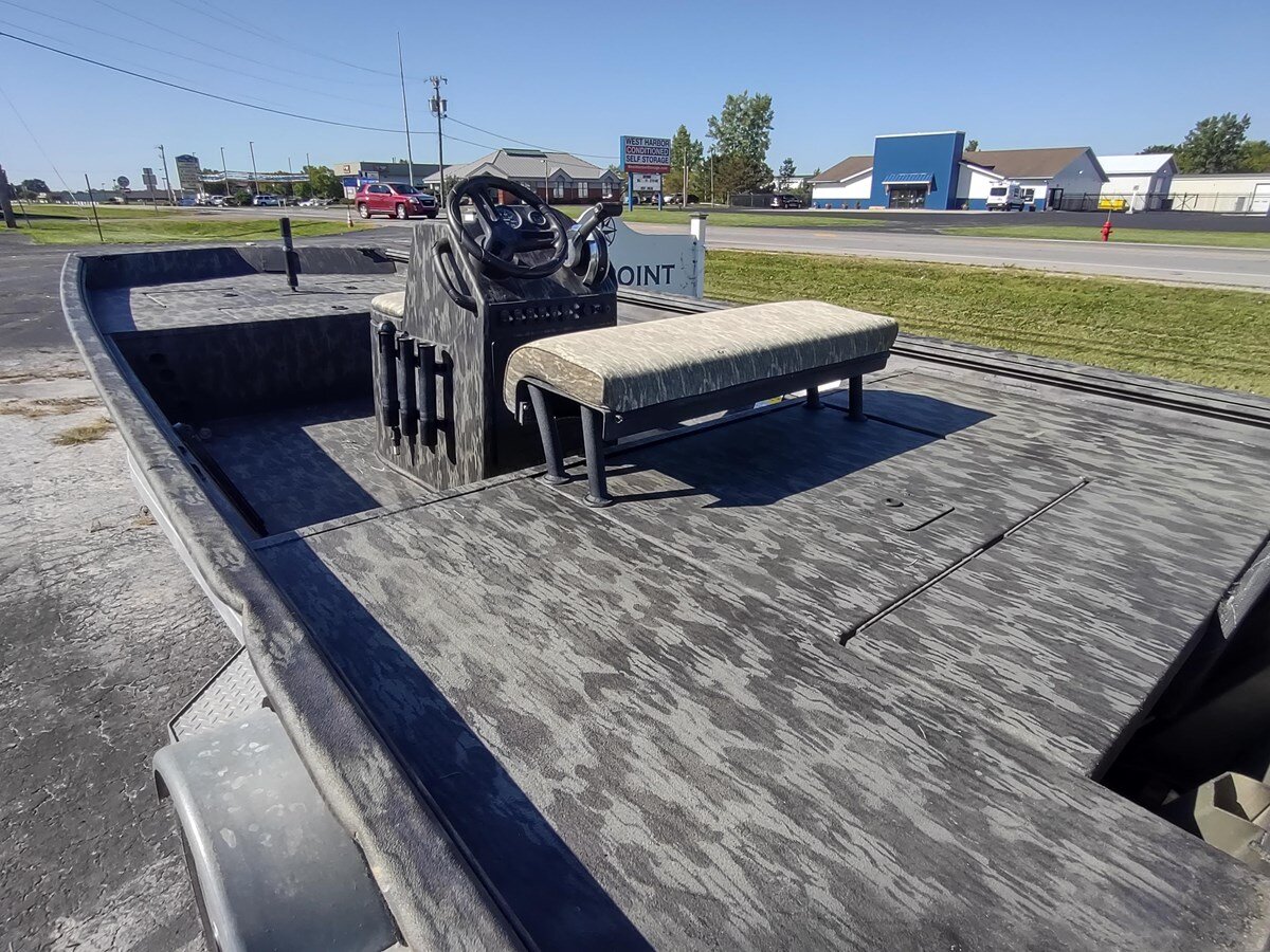 2019-triton-20-227315