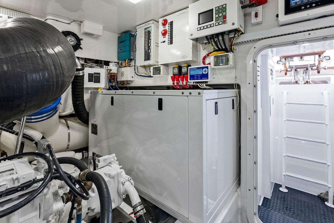 2019-viking-80-ba5a46