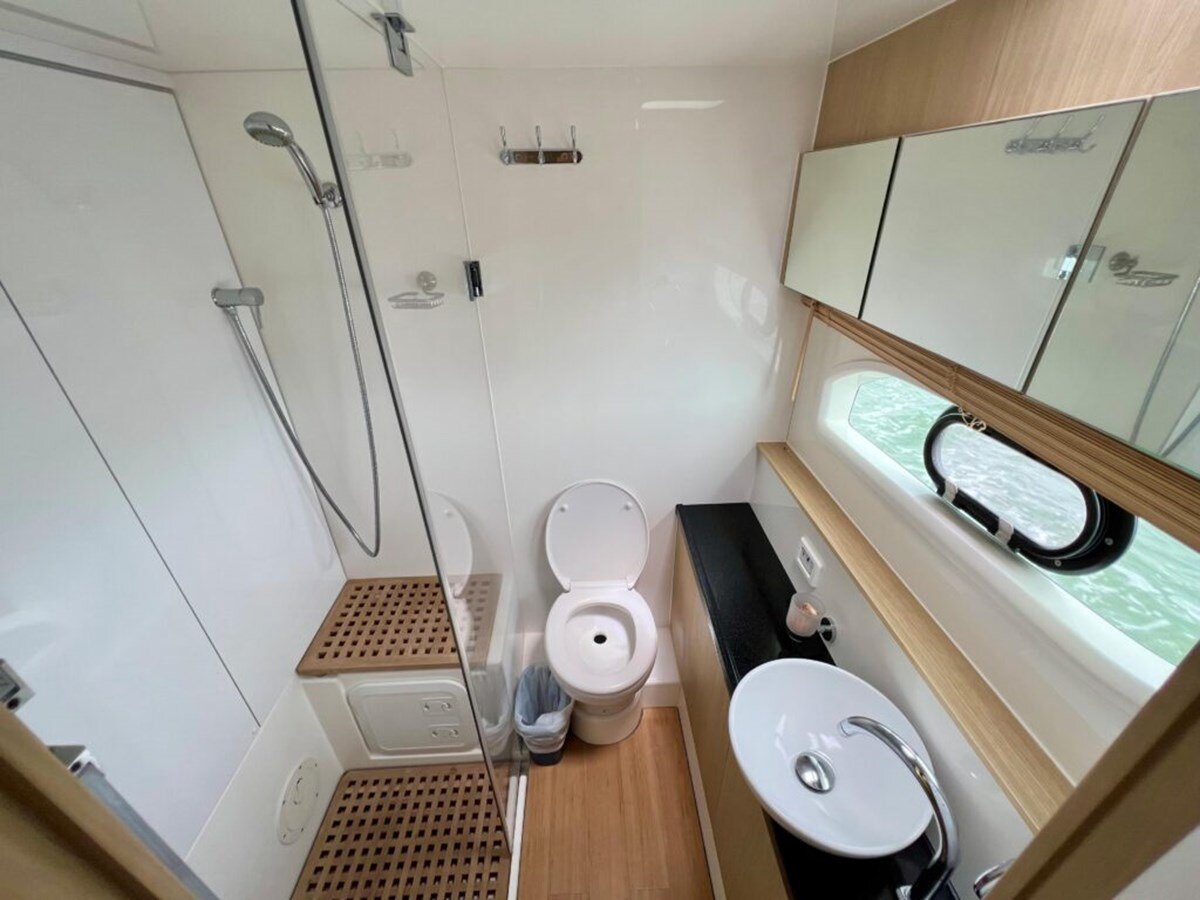 2020-aquila-45-9febf2