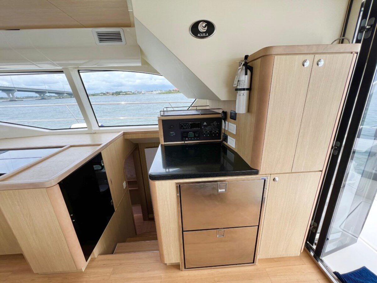 2020-aquila-45-9febf2