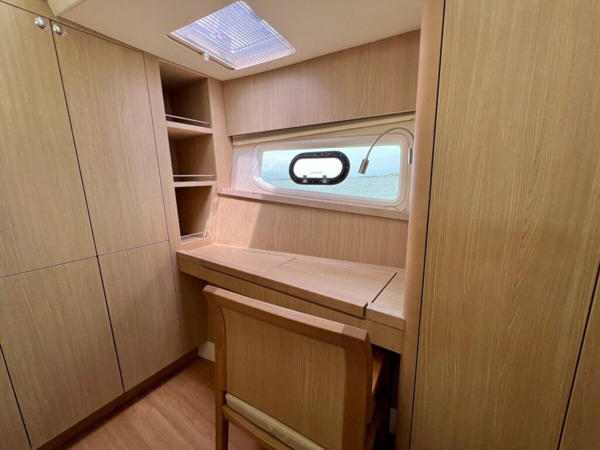 2020-aquila-45-9febf2