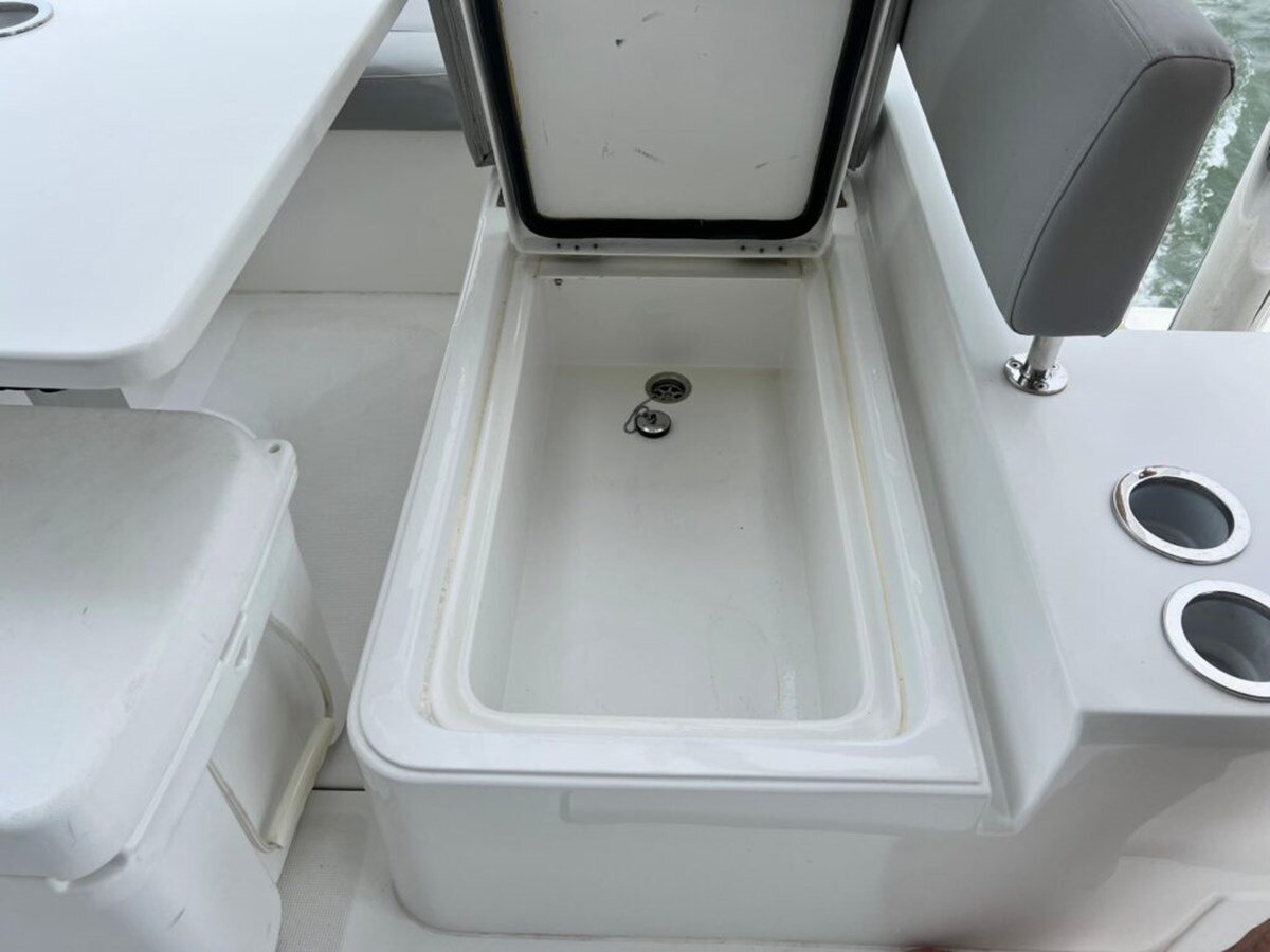 2020-aquila-45-9febf2