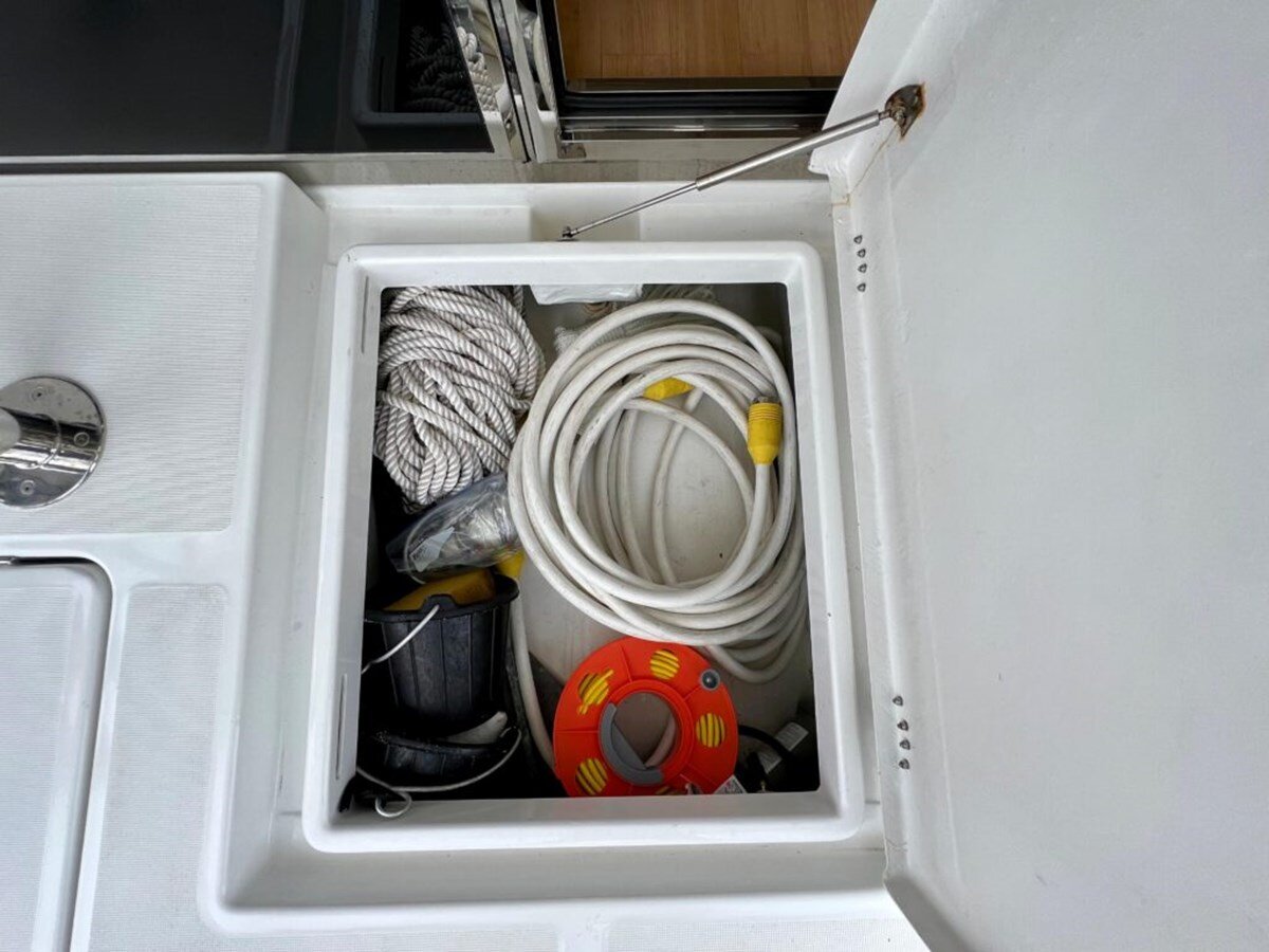 2020-aquila-45-9febf2