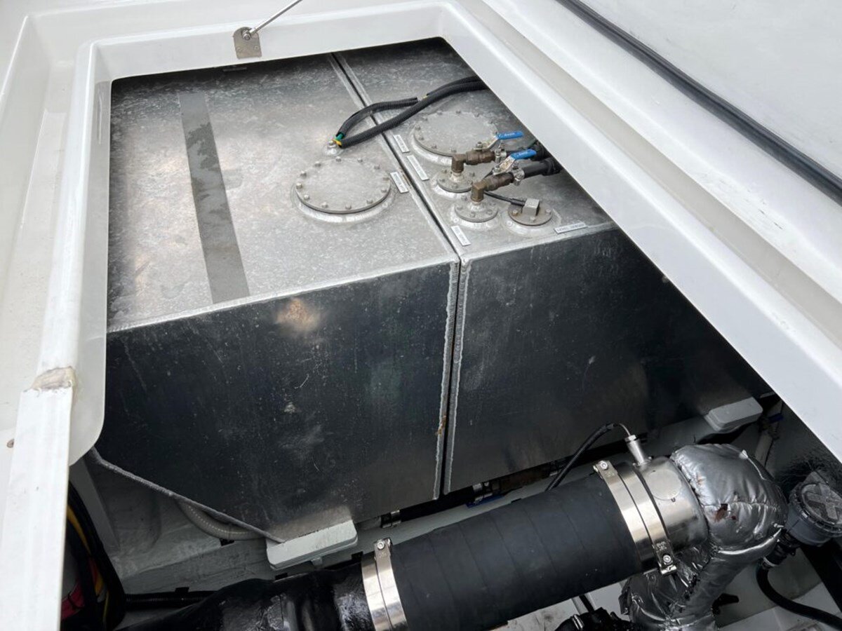 2020-aquila-45-9febf2