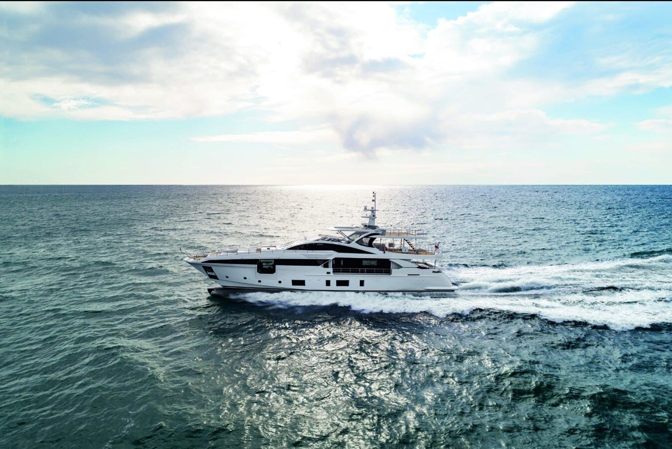 2020-azimut-yachts-114-10-b9f935