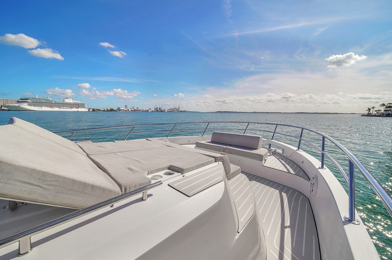 2020-azimut-yachts-40-066a65