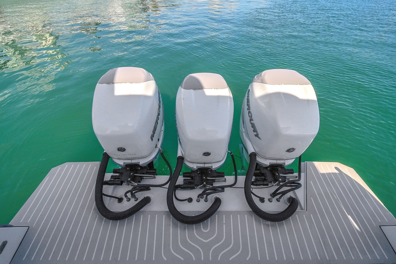 2020-azimut-yachts-40-066a65