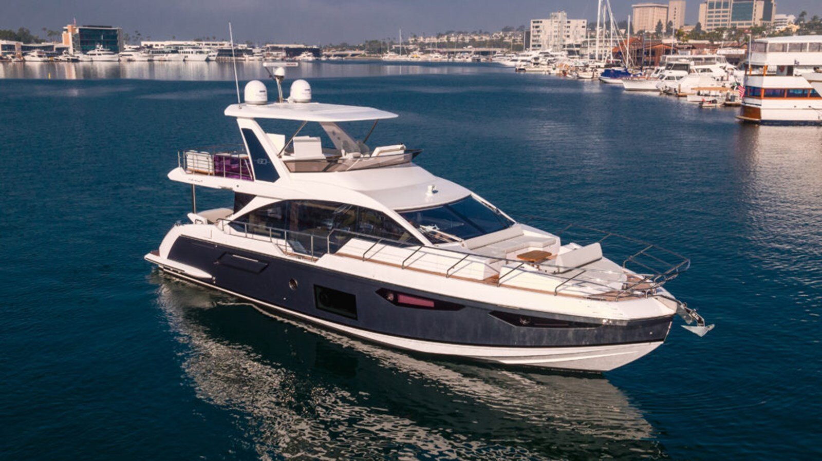 2020-azimut-yachts-59-10-388e47